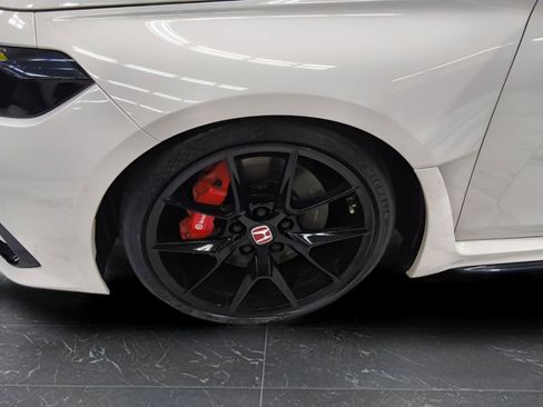 Used 2024 Honda Civic Type R image 30