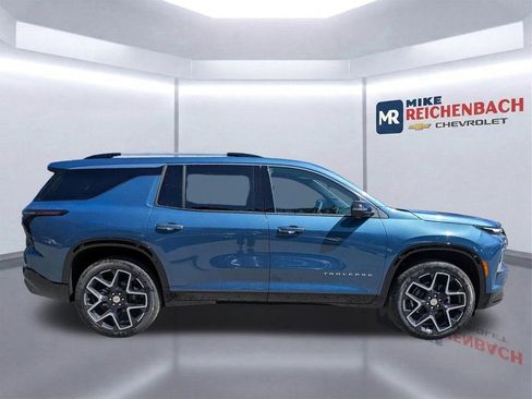 New 2026 Chevrolet Traverse High Country image 3