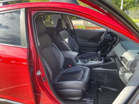 Used 2024 Subaru Crosstrek 2.5i Limited AWD/4WD image 11