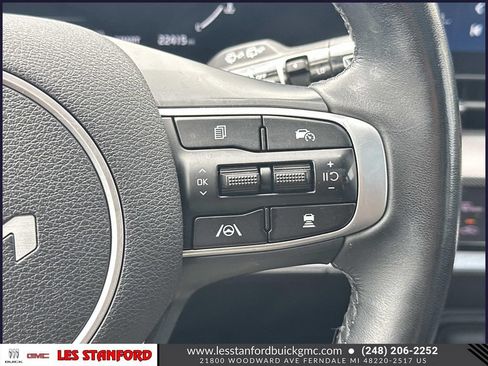 Used 2025 Kia Sportage SX AWD/4WD image 25