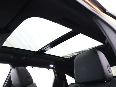 Certified 2024 Acura ZDX Type S AWD/4WD image 30
