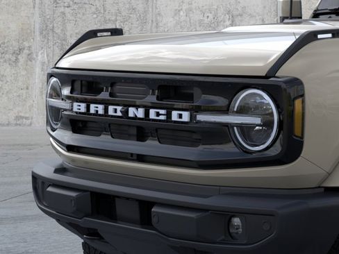 New 2026 Ford Bronco Outer Banks AWD/4WD image 19
