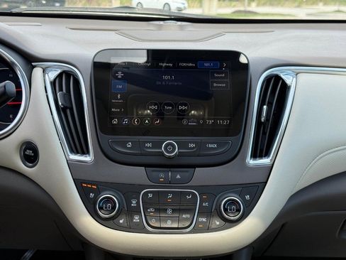 Used 2024 Chevrolet Malibu LT image 14