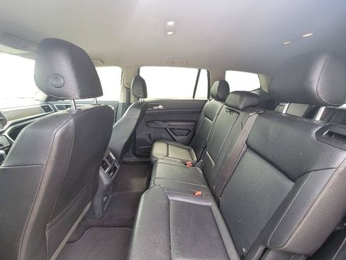 Used 2018 Volkswagen Atlas SE FWD image 25