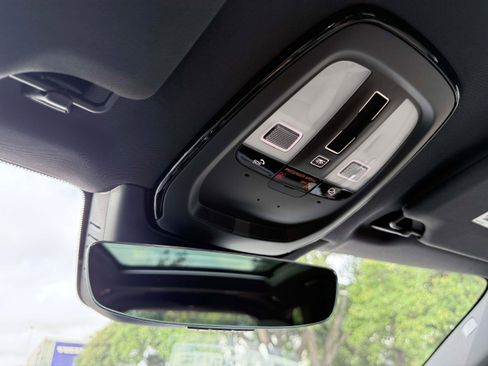 New 2026 Volvo XC90 B5 Ultra w/ Protection Package Premier AWD/4WD image 24