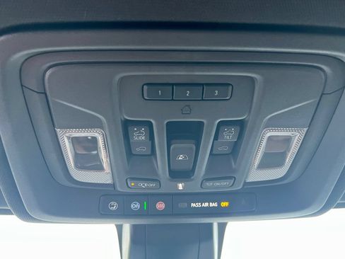 Used 2021 Chevrolet Silverado 3500 High Country AWD/4WD image 42
