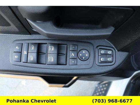 Used 2024 RAM 2500 Tradesman w/ Chrome Appearance Group image 21