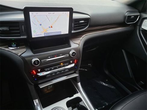 Used 2020 Ford Explorer Limited w/ Class III Trailer Tow Package image 22