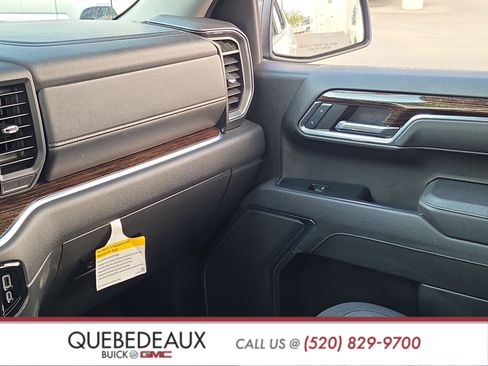 Used 2025 GMC Sierra 1500 Elevation w/ X31 Off-Road Package AWD/4WD image 17