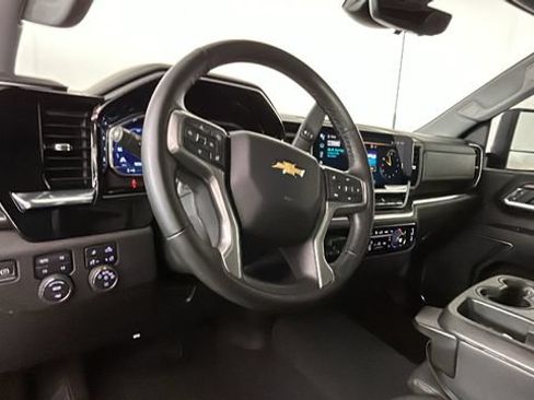Used 2024 Chevrolet Silverado 2500 LT w/ All Star Edition AWD/4WD image 13