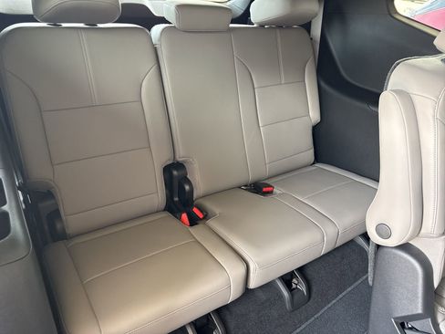 New 2026 GMC Acadia Elevation image 21