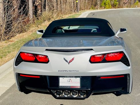 Used 2015 Chevrolet Corvette Stingray Convertible w/ 2LT Preferred Equipment Group image 30