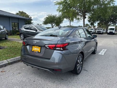 Used 2025 Nissan Versa SV FWD image 4