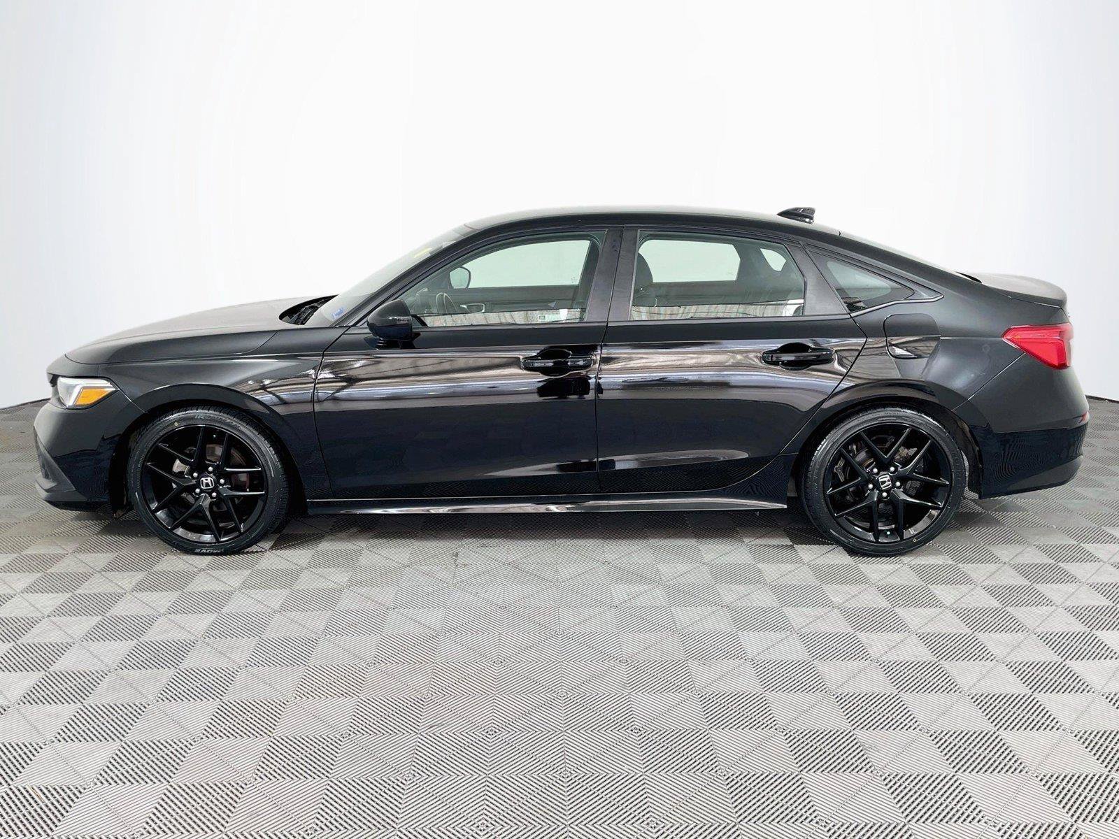 Certified 2024 Honda Civic Sport image 4