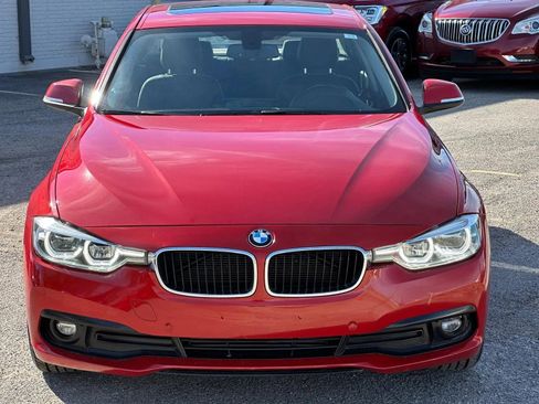 Used 2018 BMW 320i xDrive Sedan image 10
