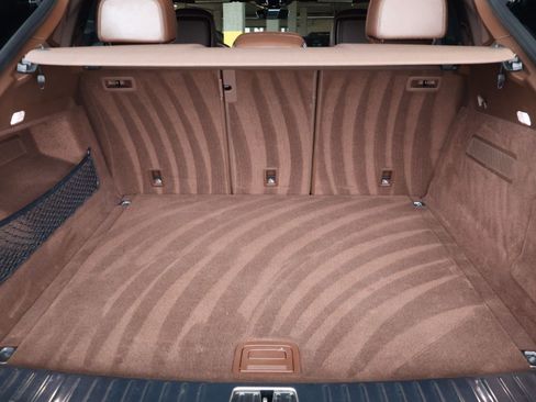 Certified 2023 Porsche Cayenne Platinum Edition AWD/4WD image 22