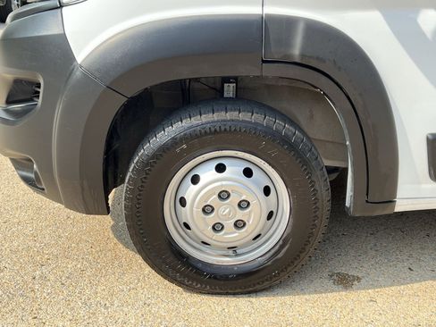 Used 2023 RAM ProMaster 2500 FWD image 17