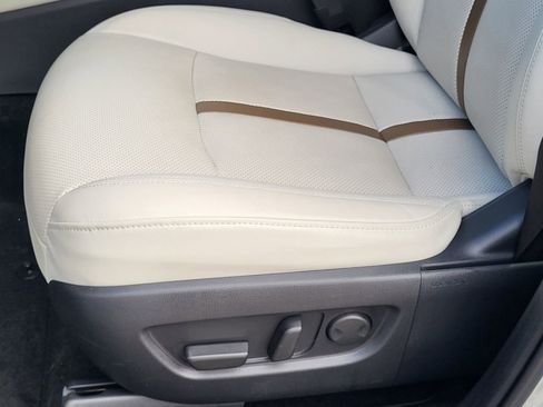 Used 2025 MAZDA CX-90 Plug-In Hybrid w/ Premium Plus image 21