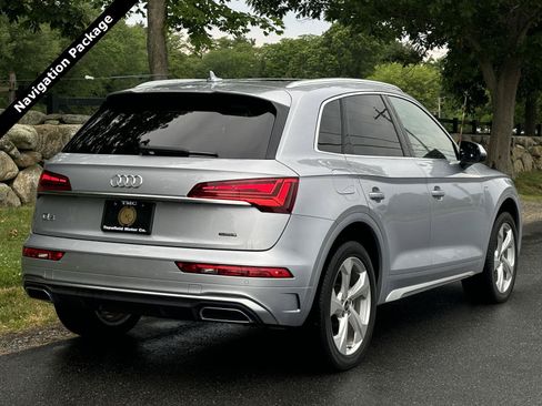Used 2023 Audi Q5 2.0T Premium Plus w/ Premium Plus Package AWD/4WD image 4