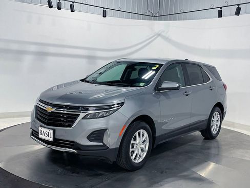 Used 2024 Chevrolet Equinox LT AWD/4WD image 8