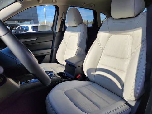 Used 2023 MAZDA CX-5 AWD 2.5 S w/ Preferred Package image 7