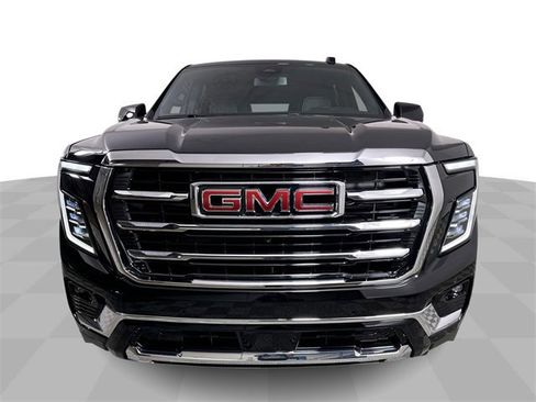 New 2026 GMC Yukon Elevation w/ LPO, Floor Liner Package image 3