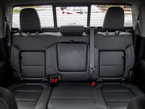 Used 2019 Chevrolet Silverado 1500 LTZ image 26