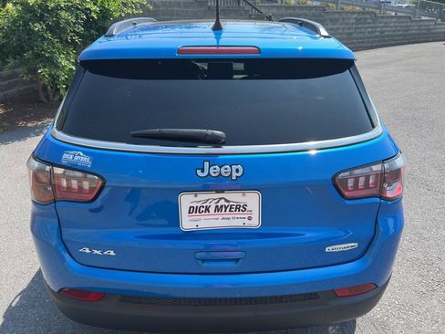 New 2023 Jeep Compass Latitude w/ Sun and Sound Group image 7