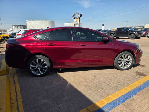 Used 2015 Chrysler 200 S w/ Navigation & Sound Group I AWD/4WD image 4