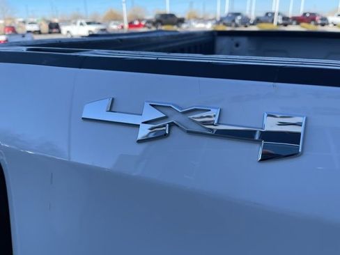 Used 2020 GMC Sierra 1500 4x4 Regular Cab w/ Sierra Value Package image 18