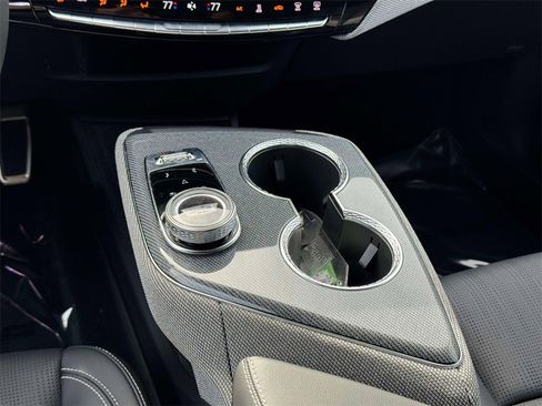 Certified 2025 Cadillac Optiq Luxury 2 w/ LPO, Floor Liner Package image 30