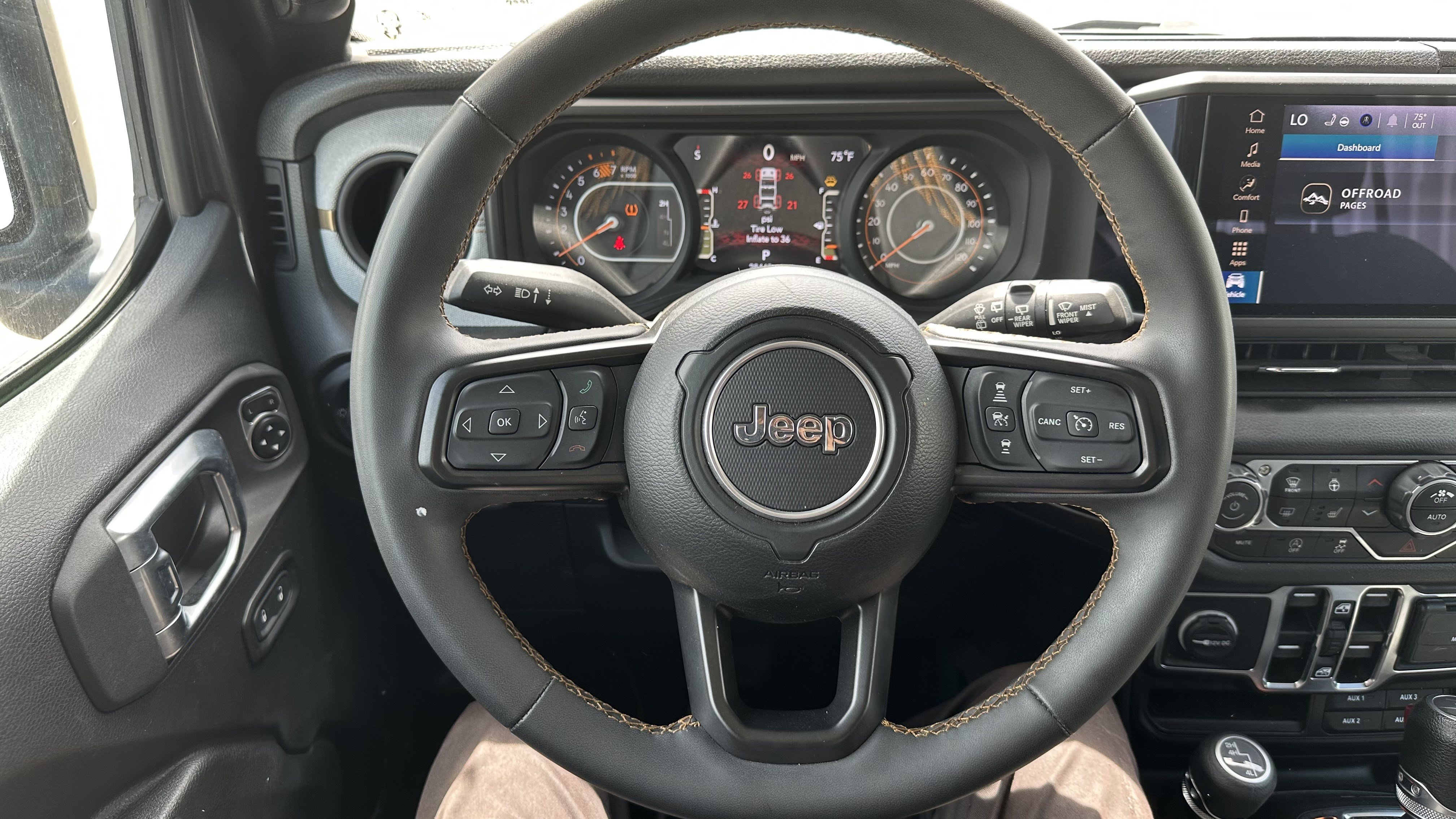 Used 2024 Jeep Wrangler Unlimited Sport AWD/4WD image 20