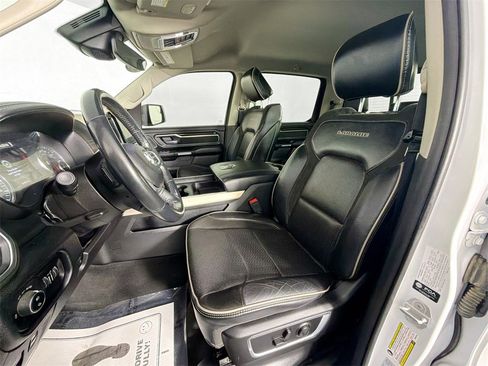 Used 2022 RAM 1500 Laramie image 19