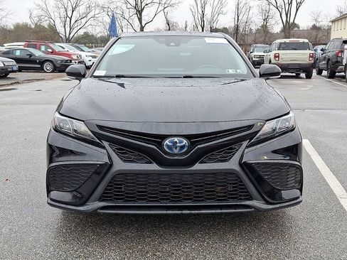 Used 2022 Toyota Camry SE image 4