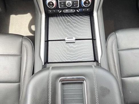 Used 2024 GMC Yukon XL Denali w/ Advanced Technology Package image 48