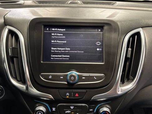 Used 2022 Chevrolet Equinox LT w/ LPO, Floor Liner Package FWD image 20
