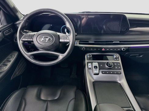 Used 2024 Hyundai Palisade Calligraphy AWD/4WD image 2