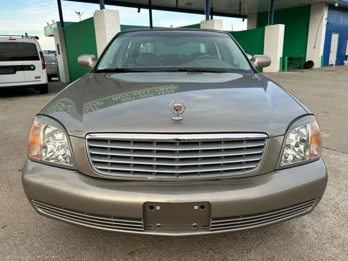 Used 2000 Cadillac De Ville Sedan w/ Comfort/Convenience Pkg image 8