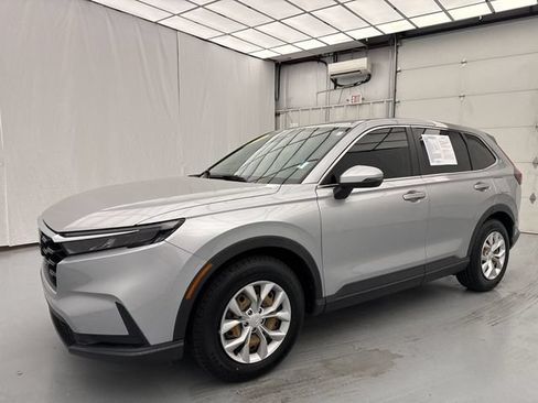 Used 2024 Honda CR-V LX image 3