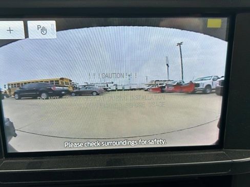 New 2024 Ford F550 4x4 SuperCab Super Duty image 8