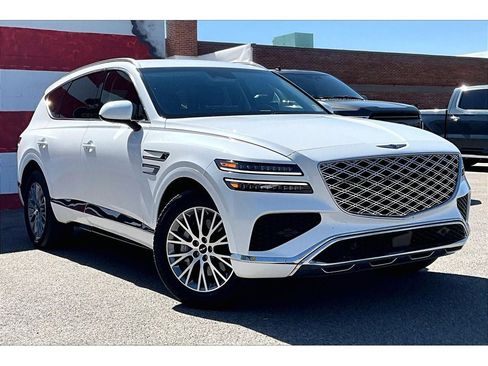 Used 2025 Genesis GV80 2.5T Standard AWD/4WD image 12