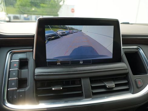Used 2021 Chevrolet Tahoe LS AWD/4WD image 36
