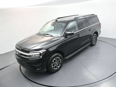 Used 2024 Ford Expedition Max XLT AWD/4WD image 25