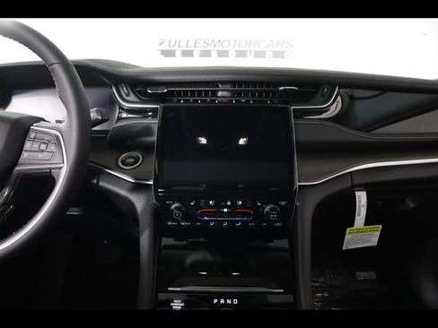New 2024 Jeep Grand Cherokee Limited 4xe w/ Luxury Tech Group II AWD/4WD image 18