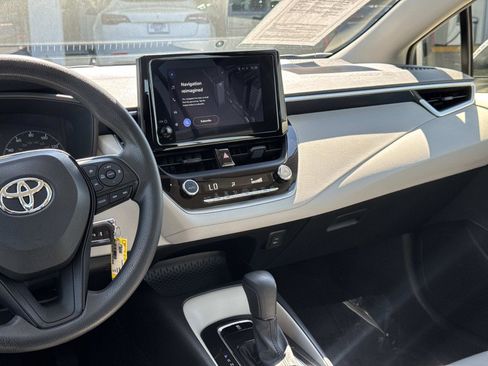 Used 2023 Toyota Corolla LE w/ Carpet Mat Package (TMS) image 7