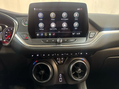 Certified 2025 Chevrolet Blazer LT image 25