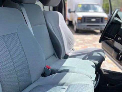 Used 2012 Ford F150 XLT w/ XLT Chrome Pkg RWD image 19