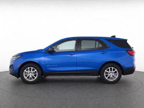 Used 2024 Chevrolet Equinox LS FWD image 4