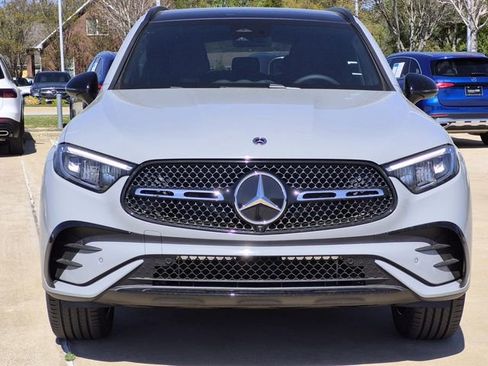 New 2026 Mercedes-Benz GLC 300 image 2