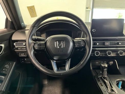 Used 2024 Honda Civic Sport Touring image 21